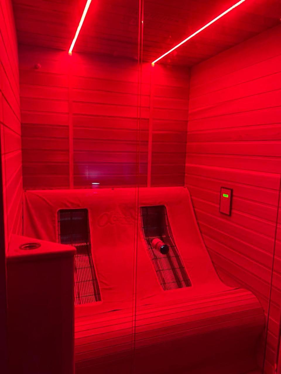 La Valentine Love Room Gites Des 3 Lavoirs Bourogne Bagian luar foto
